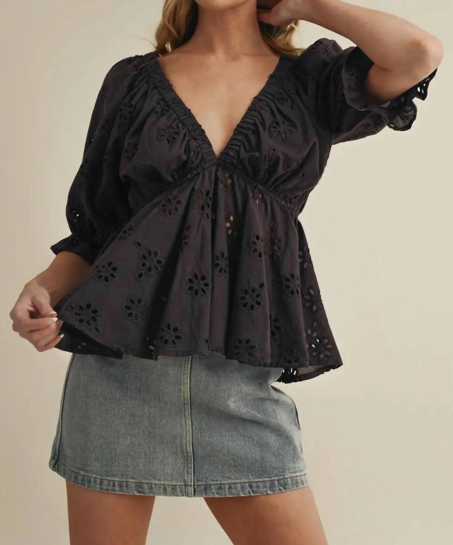 Aemi   Co - Eyelet Cutie Embroidered Top