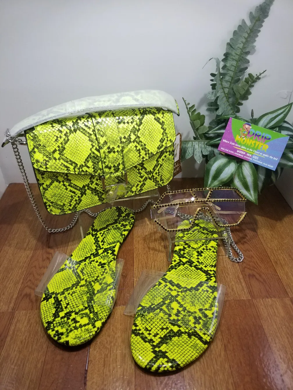 Izzy SSslides