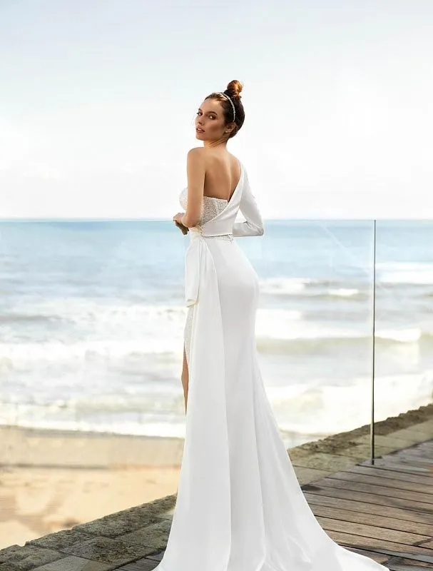 Opulent White Wedding Dress