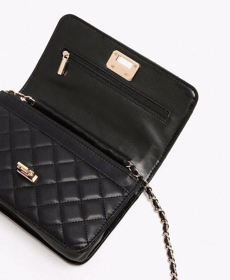 Quilted Flip-Lock Clutch