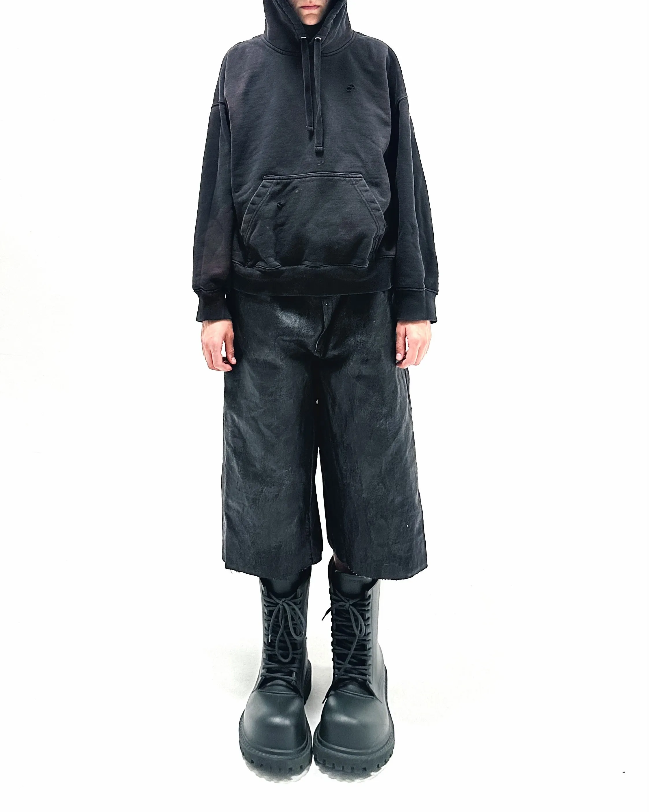 WAXED Baggy 3/4 Denim Shorts